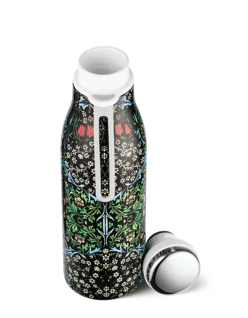 Reusable water bottle blackthorn