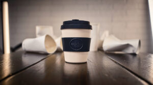 Ecoffee Cup Nova is a plant-based reusable coffee cup made in Ireland. 